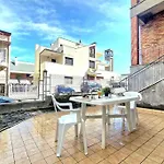Pochi Passi Dal Mareampia Casa & Cortile Privato