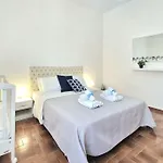 Apartment Pochi Passi Dal Mareampia Casa & Cortile Privato