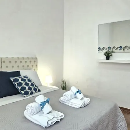 Pochi Passi Dal Mareampia Casa & Cortile Privato *